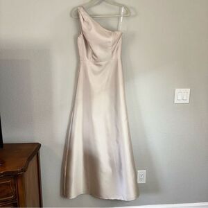 Alfred Sung D794 Women’s Bridesmaid Dress in Champagne Worn Once - see notes